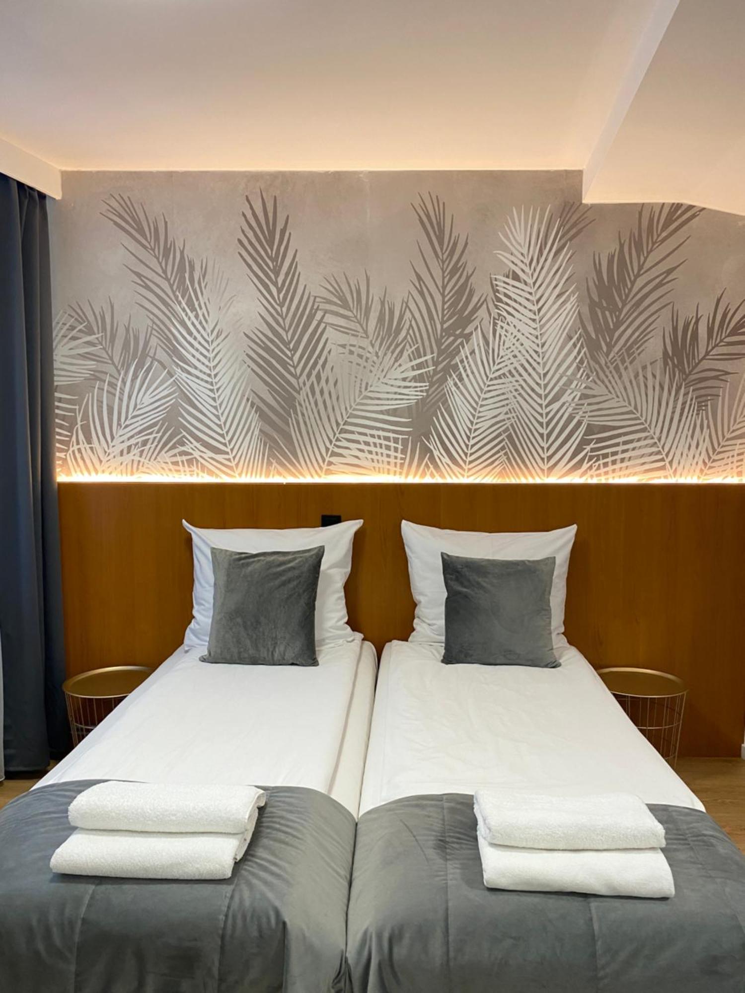 Cube House Aparthotel Kraków Zewnętrze zdjęcie